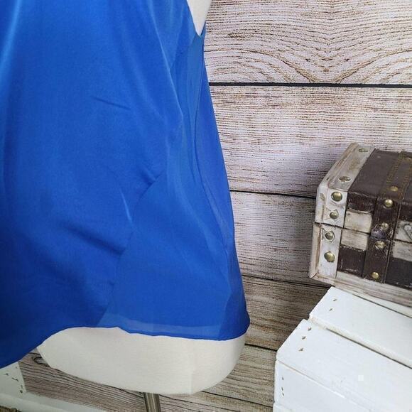 1.State Blue‎ Racerback Asymmetrical Hem Tank - Picture 3 of 5